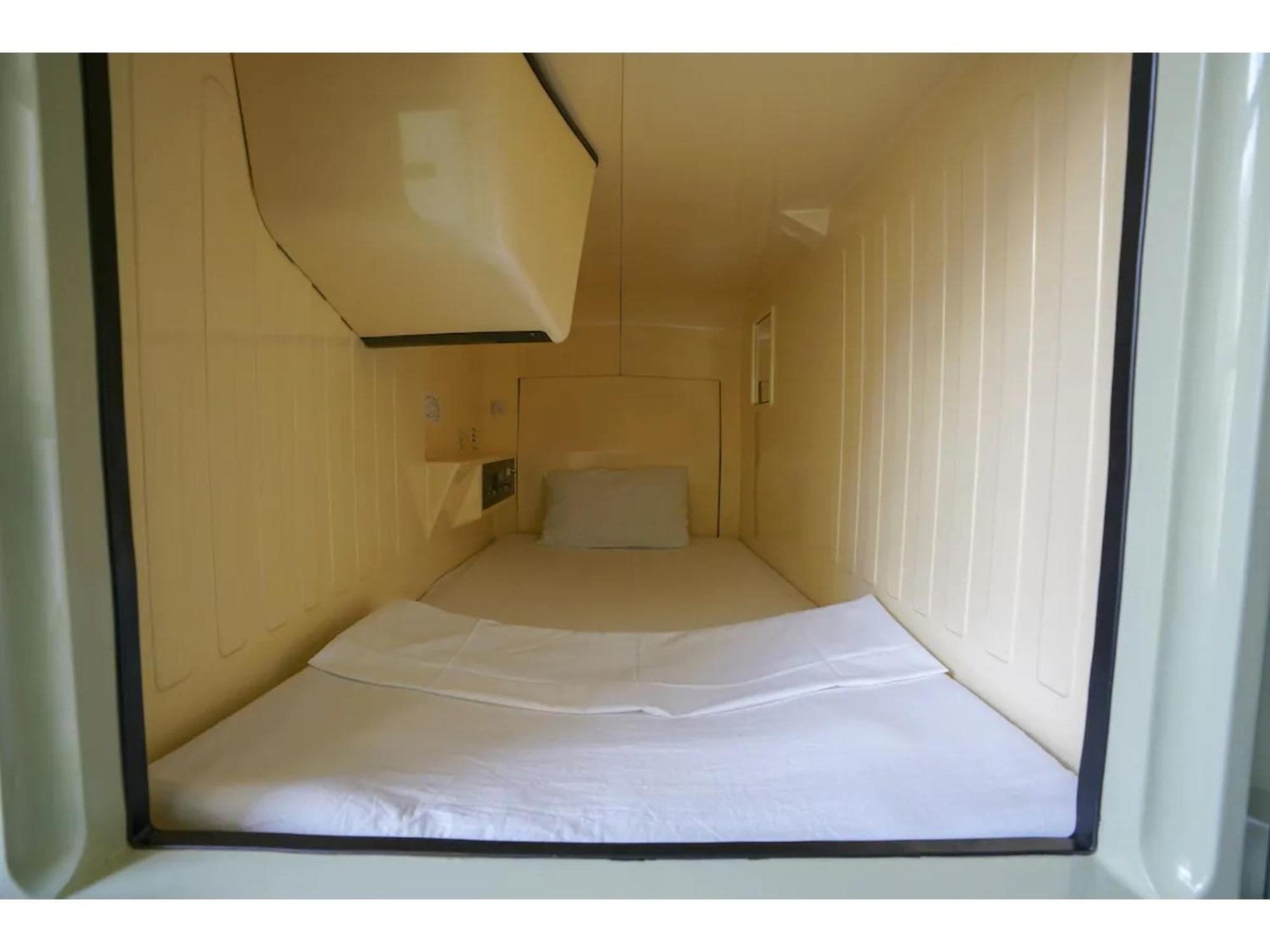 Male Only Capsule Inn Hamamatsucho - Vacation Stay 68799V Tokio Zewnętrze zdjęcie